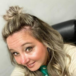 Meet your Posher, Toni